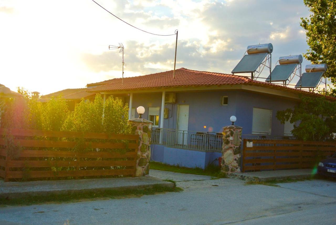 Kremasti Rooms Exterior foto